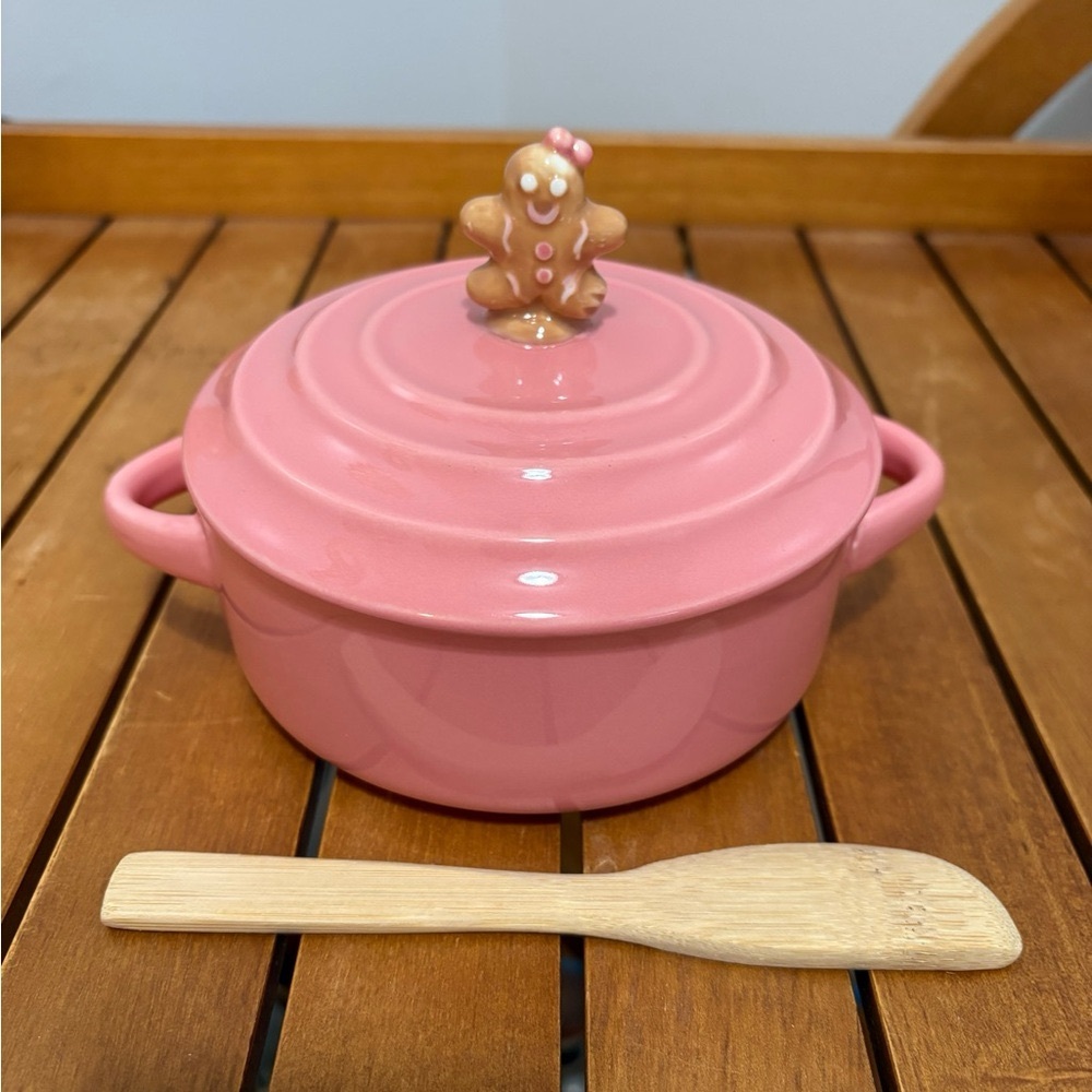🦋2 For $50🦋Wild Eye Designs Gingerbread Pink Brie Cheese Dish
